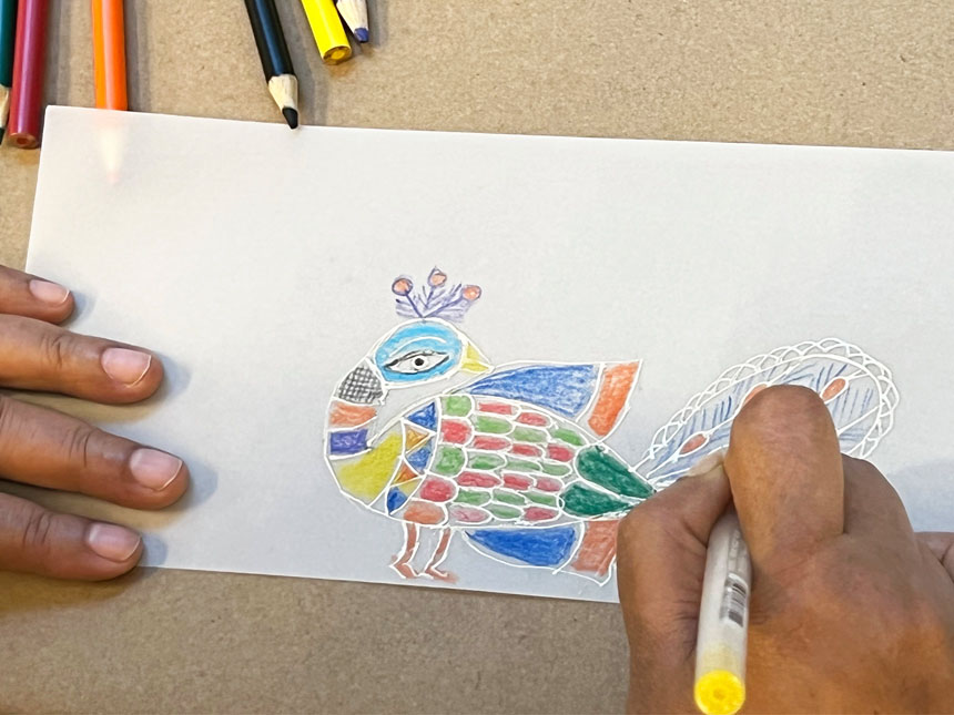 drawing patterns on peacock