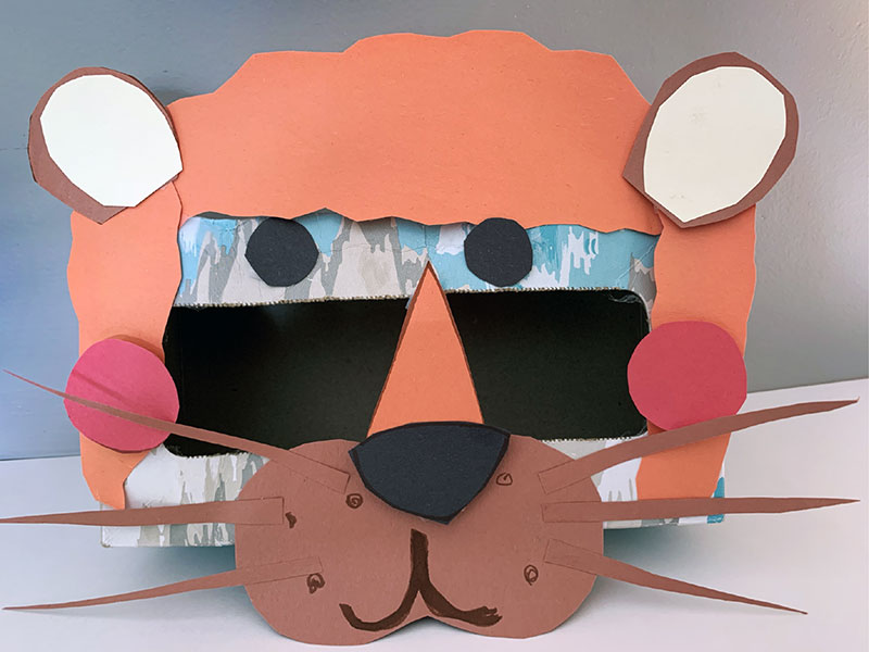 lion's head made of construction paper